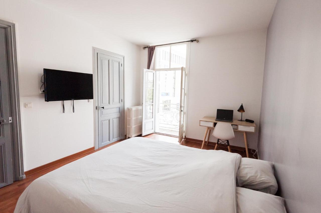 L'Atlantide Apt 85M2 3 Chambres - Appart Hotel Poitiers Eksteriør bilde